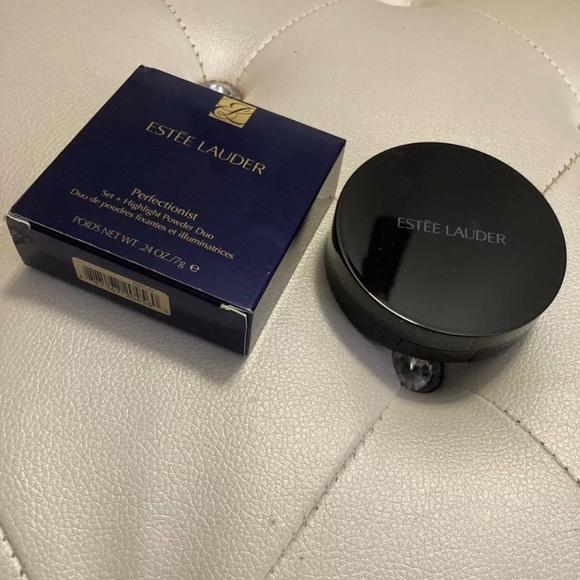 Estée Lauder Perfectionist Highlight Powder Duo 05 - Picture 7 of 9
